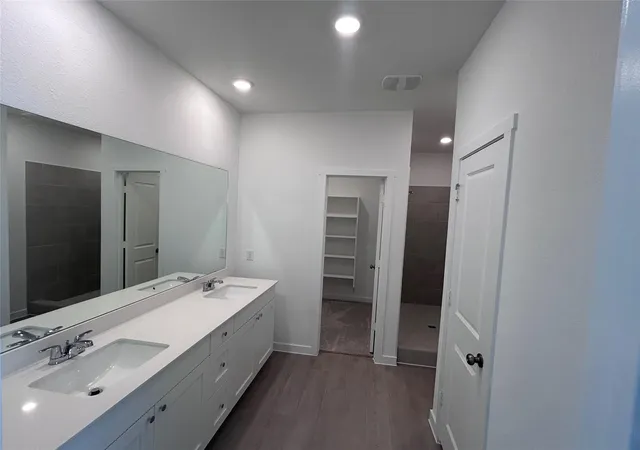 Photo 4 of Single family home for sale at 4408 Bonita Oaks Dr, Georgetown, TX 78628 | MLS# 2905160 | Listing updated on 2026-09-28