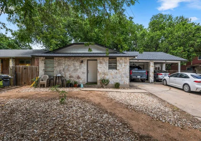 Photo 1 of Condo for sale at 5104 Acorn Cv, Austin, TX 78744 | MLS# 1606102 | Listing updated on 2026-06-23