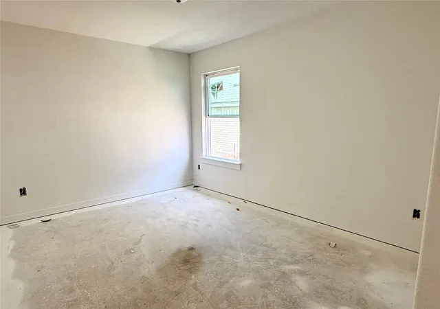 Photo 4 of Single family home for sale at 14216 Grassley Trl, Manor, TX 78653 | MLS# 4515827 | Listing updated on 2026-10-07