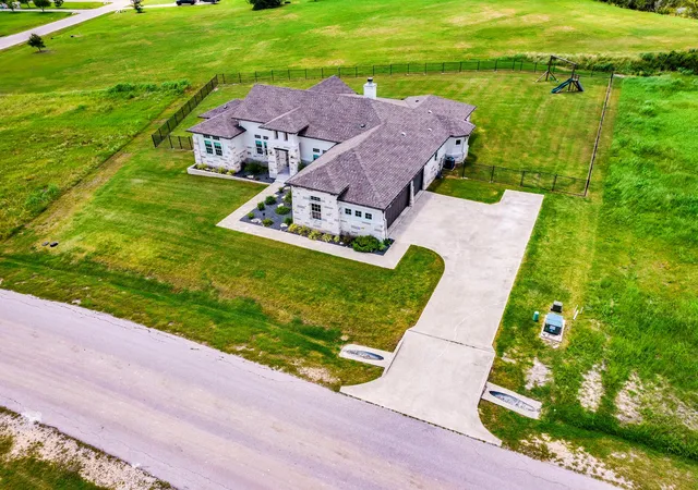 1st image of 147 Hope St, Kyle, TX 78640 | MLS# 8552571
