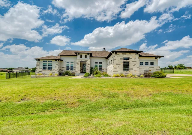 2nd image of 147 Hope St, Kyle, TX 78640 | MLS# 8552571