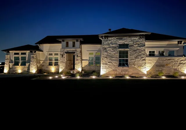 Photo 3 of Single family home for sale at 147 Hope St, Kyle, TX 78640 | MLS# 8552571 | Listing updated on 2026-08-22