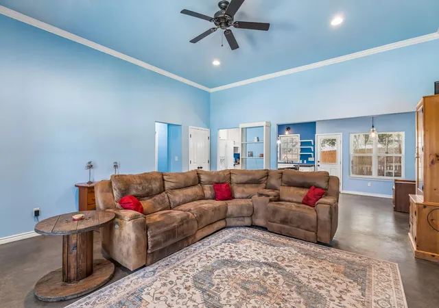 Photo 4 of Single family home for sale at 2302 Belaire Dr, Granite Shoals, TX 78654 | MLS# 1667811 | Listing updated on 2026-08-28