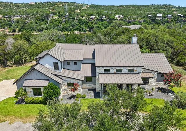 Photo 1 of Single family home for sale at 2203 Improver Rd, Spicewood, TX 78669 | MLS# 5766238 | Listing updated on 2026-09-02