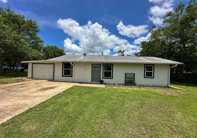 3rd image of 138 San Jacinto St, Bastrop, TX 78602 | MLS# 2290214