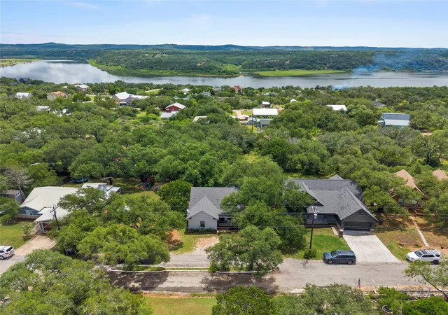 Homes for sale in Spicewood, TX | 503 Chantilly Ln, Spicewood, TX 78669 | MLS# 7860148