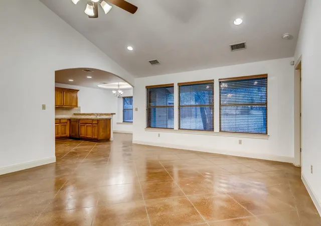 Photo 3 of Single family home for sale at 300 S Venture Blvd, Lago Vista, TX 78645 | MLS# 4761355 | Listing updated on 2026-09-24