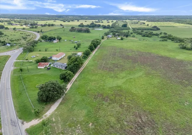 39th image of 14858 Fm 1322, Luling, TX 78648 | MLS# 9220553