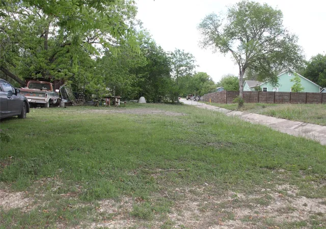 Homes for sale in Lockhart, TX | 801 Tank St, Lockhart, TX 78644 | MLS# 7279491
