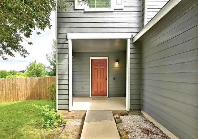 3rd image of 6000 Toye Dr, Del Valle, TX 78617 | MLS# 2218324