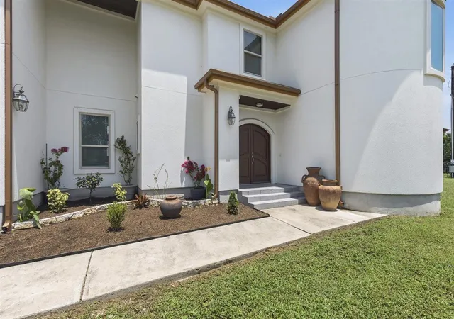4th image of 1206 Walter Hoffman Rd, Cedar Creek, TX 78612 | MLS# 5968734