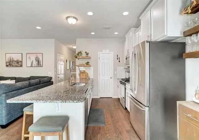 Photo 3 of Condo for sale at 11803 Bracco Dr, Austin, TX 78748 | MLS# 1913562 | Listing updated on 2026-10-28