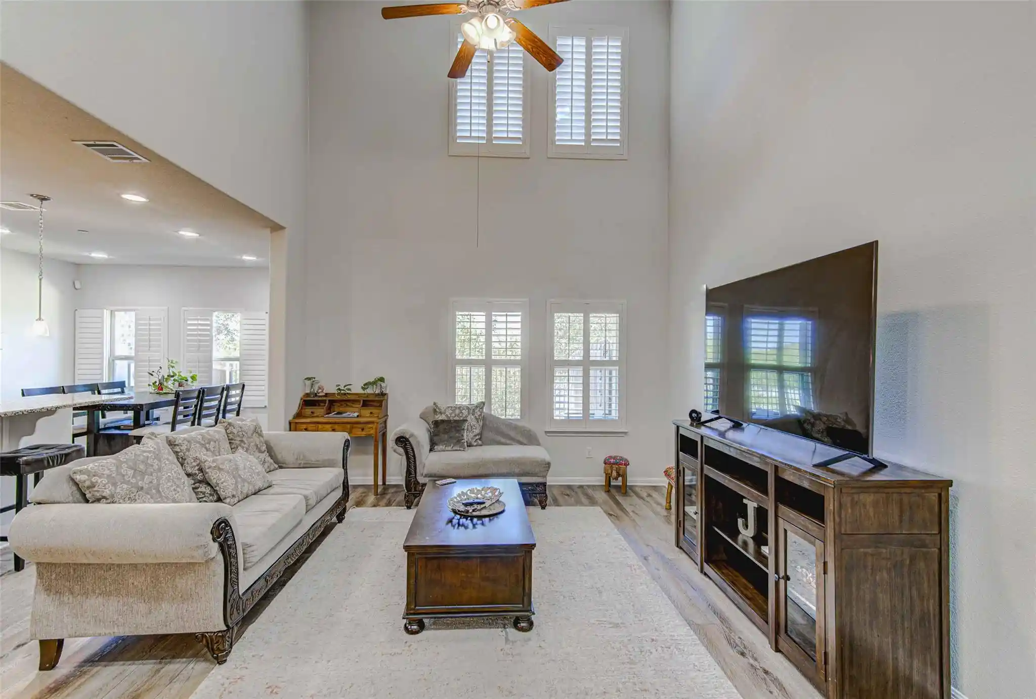 Listing Photo 1 - Condo for sale in 2214 S Lakeline Blvd located at 2214 S Lakeline Blvd, Cedar Park, TX 78613 - Unit #417