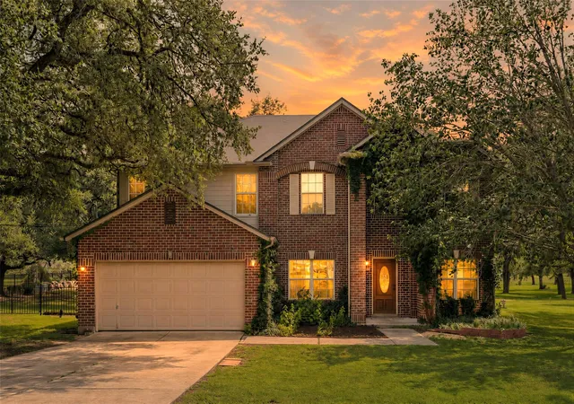 1st image of 122 Avenida Brisa Fresca Rd, Kyle, TX 78640 | MLS# 2710212