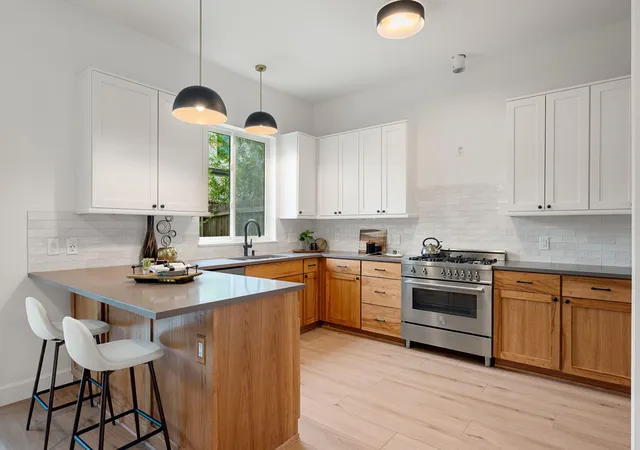 Photo 1 of Condo for sale at 1504 Collier St #7, Austin, TX 78704 | MLS# 1587169 | Listing updated on 2026-09-01