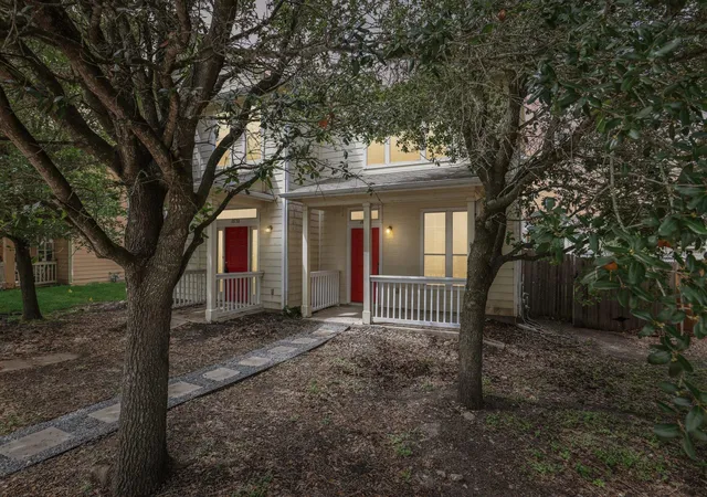 3rd image of 18736 Imperial Eagle Ln, Elgin, TX 78621 | MLS# 6225977