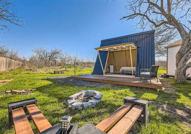 4th image of 16107 Fagerquist Rd, Del Valle, TX 78617 | MLS# 1713639