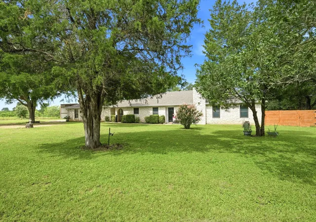 1st image of 900 County Road 474, Elgin, TX 78621 | MLS# 5870633
