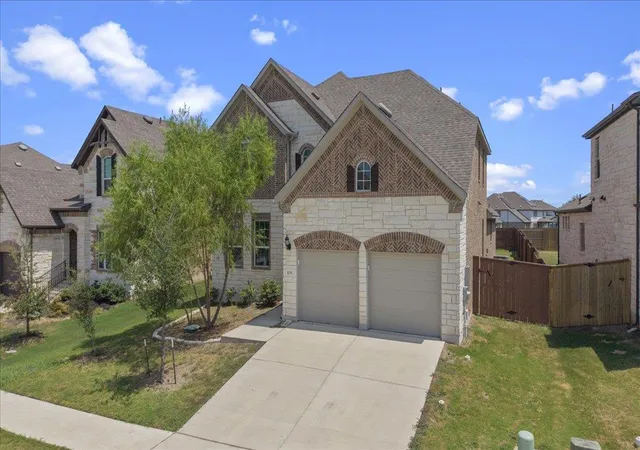 Photo 3 of Single family home for sale at 109 Rocky River Rd, Georgetown, TX 78628 | MLS# 2751196 | Listing updated on 2026-08-28