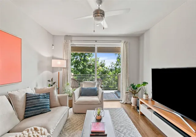 3rd image of 2805 Dulce Ln, Austin, TX 78704