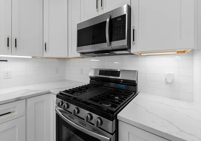 5th image of 5305 Ledesma Rd, Austin, TX 78721