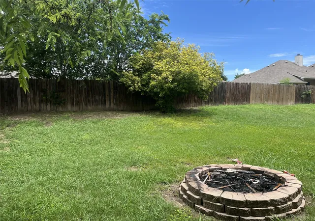 4th image of 140 Pecanwood S, Kyle, TX 78640 | MLS# 5883271