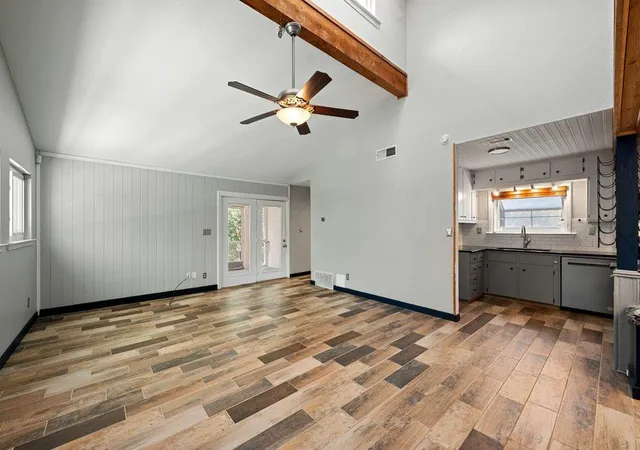Photo 4 of Single family home for sale at 131 Belle Dr, Wimberley, TX 78676 | MLS# 7751382 | Listing updated on 2026-09-25