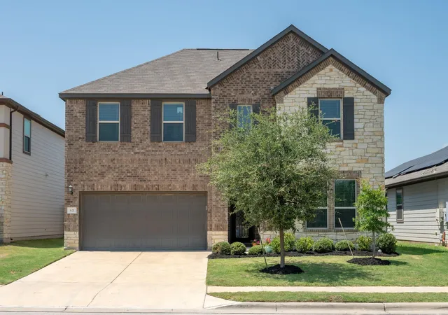Photo 2 of Single family home for sale at 621 Limestone Rd, Liberty Hill, TX 78642 | MLS# 8057077 | Listing updated on 2026-09-14