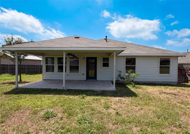Homes for sale in Elgin, TX | 12816 Wooly Bucket Cv, Elgin, TX 78621 | MLS# 7318470