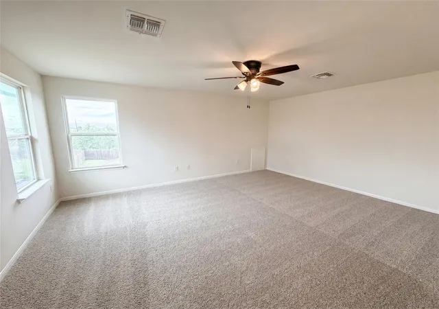 Photo 3 of Sale Pending at 706 Luna Vista Dr, Hutto, TX 78634 | MLS# 8965769 | Listing updated on 2026-08-26
