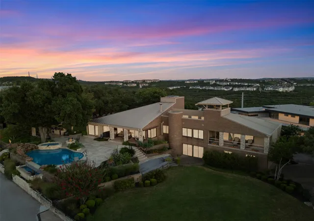 Photo 2 of Single family home for sale at 12609 Lyndon Dr, Austin, TX 78732 | MLS# 3721223 | Listing updated on 2026-09-04