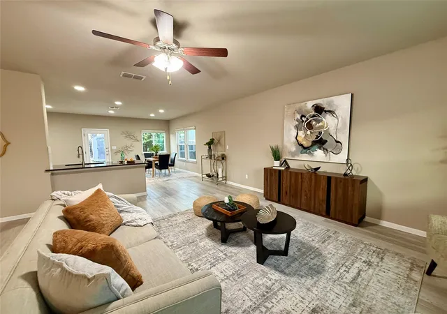 2nd image of 202 Mossycup Dr, San Marcos, TX 78666 | MLS# 3656278