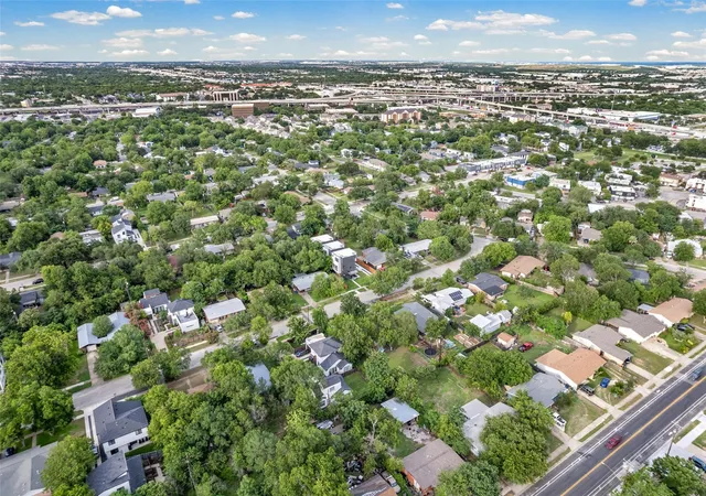 28th image of 100 W Odell St #3, Austin, TX 78752 | MLS# 2954122