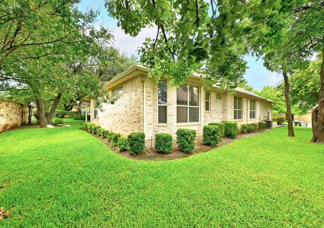 Photo 27 of Single family home for sale at 814 Boquilla Trl, Georgetown, TX 78633 | MLS# 4464387 | Listing updated on 2026-08-17