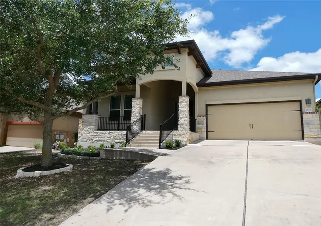 Photo 1 of Single family home for sale at 21905 Rock Wren Rd, Spicewood, TX 78669 | MLS# 6346001 | Listing updated on 2026-08-16