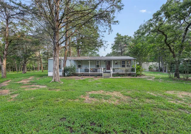 Homes for sale in Dime Box, TX | 1218 County Road 436, Dime Box, TX 77853 | MLS# 5474707