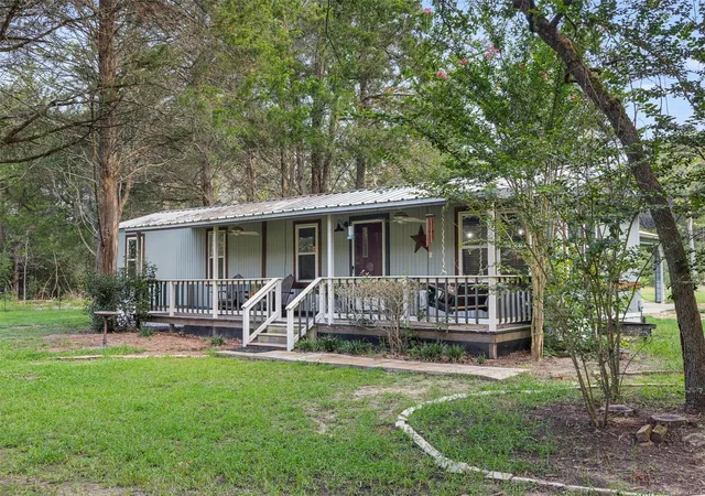Homes for sale in Dime Box, TX | 1218 County Road 436, Dime Box, TX 77853 | MLS# 5474707
