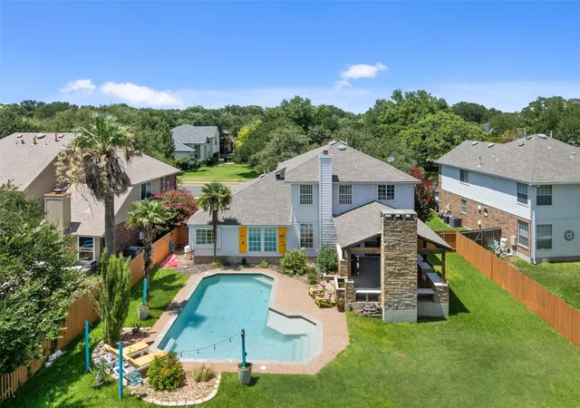 Photo 2 of Single family home for sale at 4011 Honey Bear Loop, Round Rock, TX 78681 | MLS# 6348149 | Listing updated on 2026-09-16