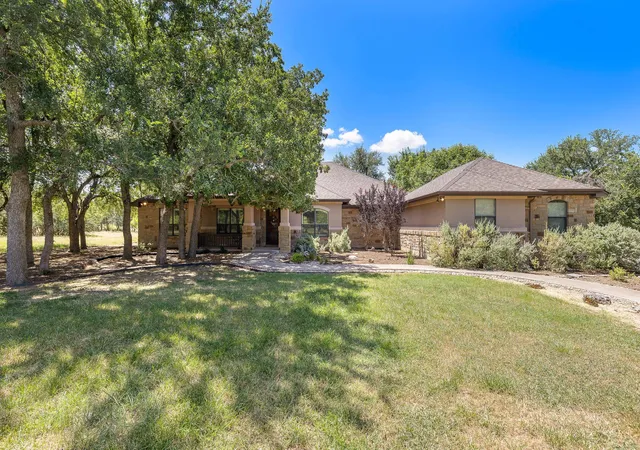 Homes for sale in Georgetown, TX | 165 Silverado Dr, Georgetown, TX 78633 | MLS# 3207594