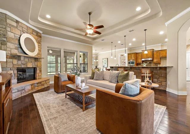 Photo 4 of Single family home for sale at 165 Silverado Dr, Georgetown, TX 78633 | MLS# 3207594 | Listing updated on 2026-10-12