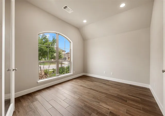 Photo 3 of Single family home for sale at 104 Anejo Blf Ct, Georgetown, TX 78628 | MLS# 9496720 | Listing updated on 2026-08-27