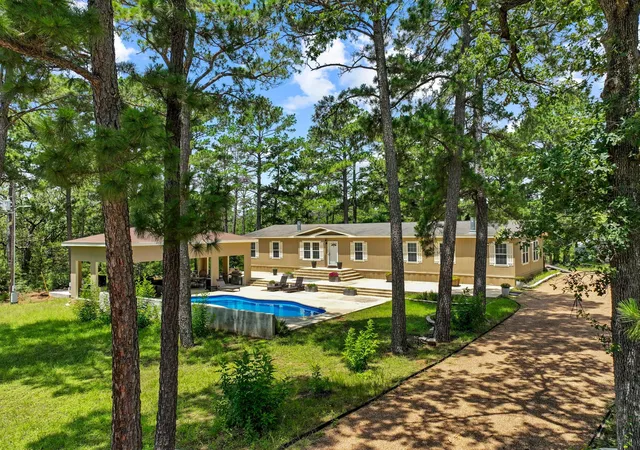 1st image of 438 Kellar Rd, Smithville, TX 78957 | MLS# 4079130