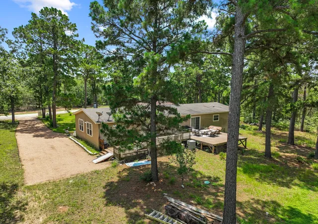 3rd image of 438 Kellar Rd, Smithville, TX 78957 | MLS# 4079130