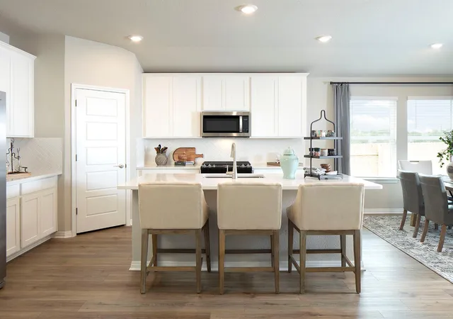 2nd image of 174 Coopers Hawk Crst, Cedar Creek, TX 78612 | MLS# 3526589