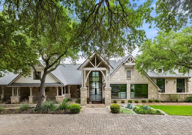 1st image of 1421 Circle Ridge Dr, West Lake Hills, TX 78746 | MLS# 6953110