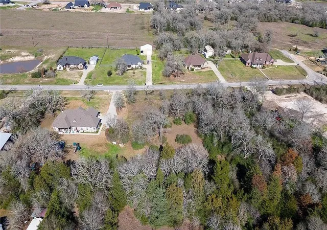 5th image of 7598 Field Creek Estates Dr, Bryan, TX 77808 | MLS# 6453847