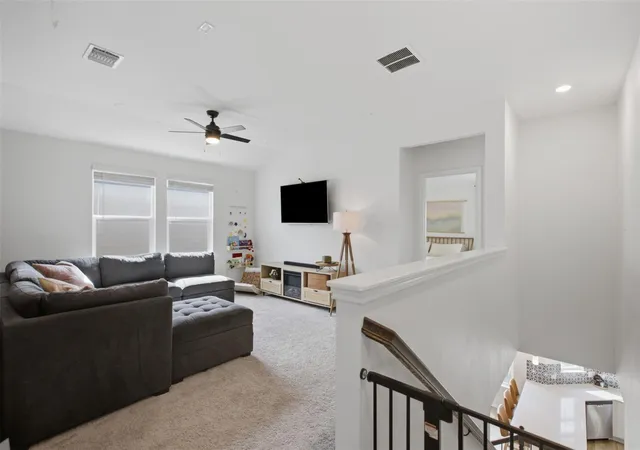 Photo 4 of Single family home for sale at 110 Sweet Autumn Dr, Georgetown, TX 78626 | MLS# 4835306 | Listing updated on 2026-09-13