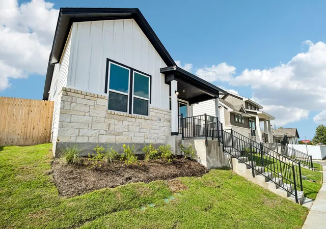 Photo 2 of Single family home for sale at 773 Treadwell Ln, Kyle, TX 78640 | MLS# 2628500 | Listing updated on 2026-10-06