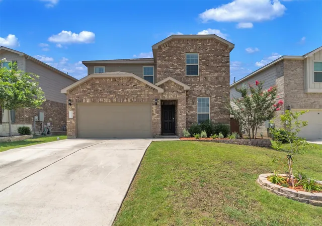 Photo 4 of Single family home for sale at 11701 Jackson Fls Way, Manor, TX 78653 | MLS# 9980103 | Listing updated on 2026-09-30