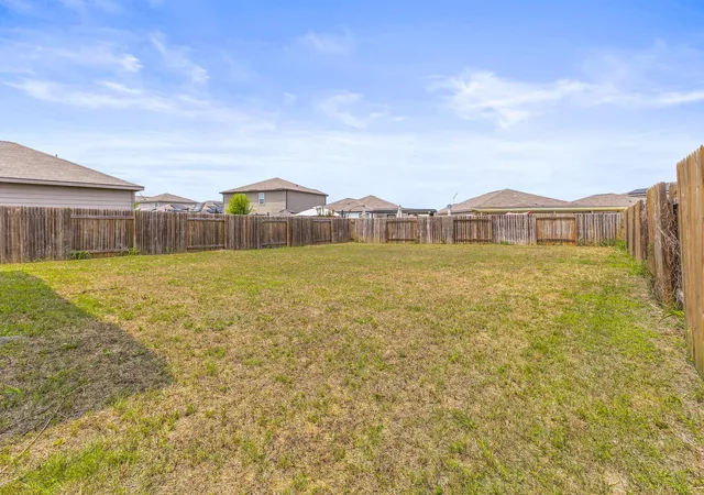 26th image of 304 Hyacinth Wy #UNIT 7-K, Jarrell, TX 76537 | MLS# 3308574